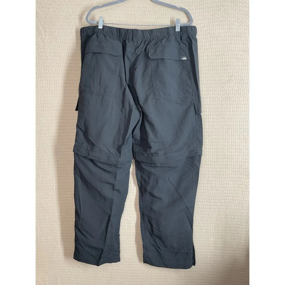 The North Face Convertible Pants Shorts Mens 2XL Gray Cargo Nylon‎ Hiking Trail